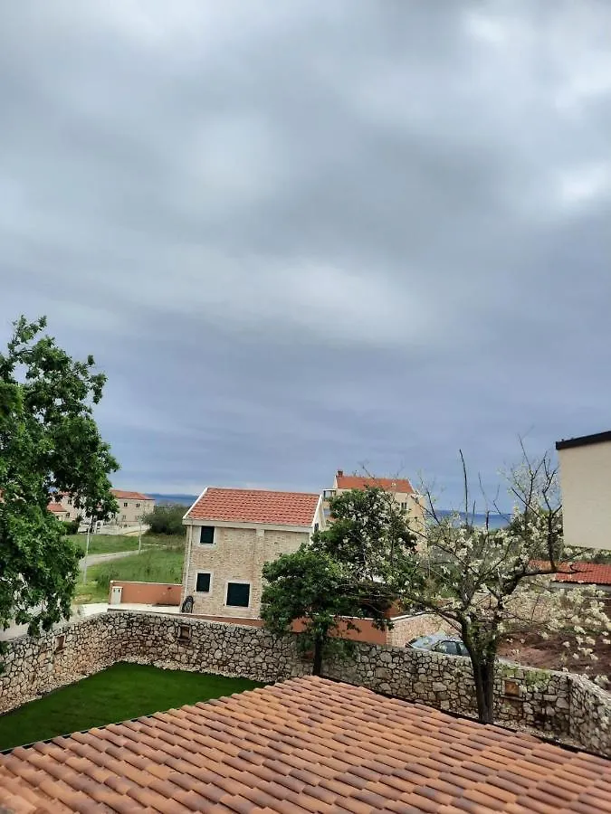 Castello Exclusive Rooms With Breakfast - By Ta Leut Agency Privlaka  0*, Privlaka (Zadar)