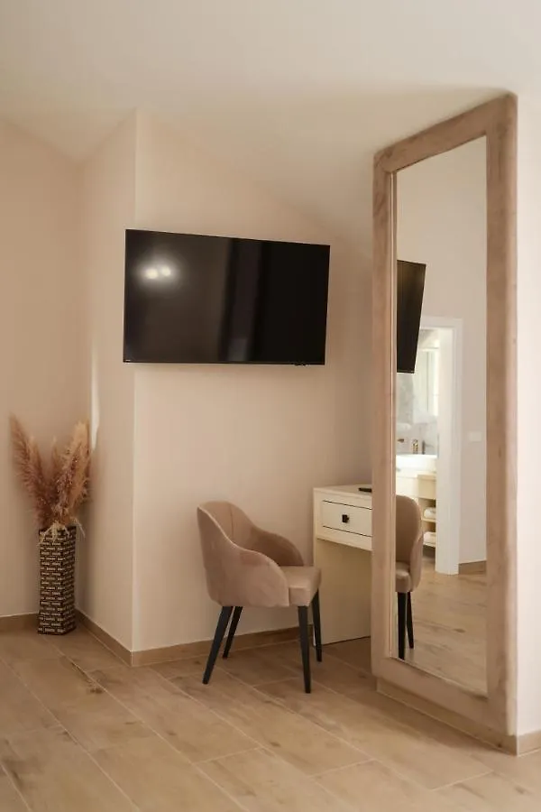 Castello Exclusive Rooms With Breakfast - By Ta Leut Agency Privlaka  0*, Privlaka (Zadar) Croatia